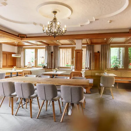 Lejlighedshotel Erzherzog Johann 4*